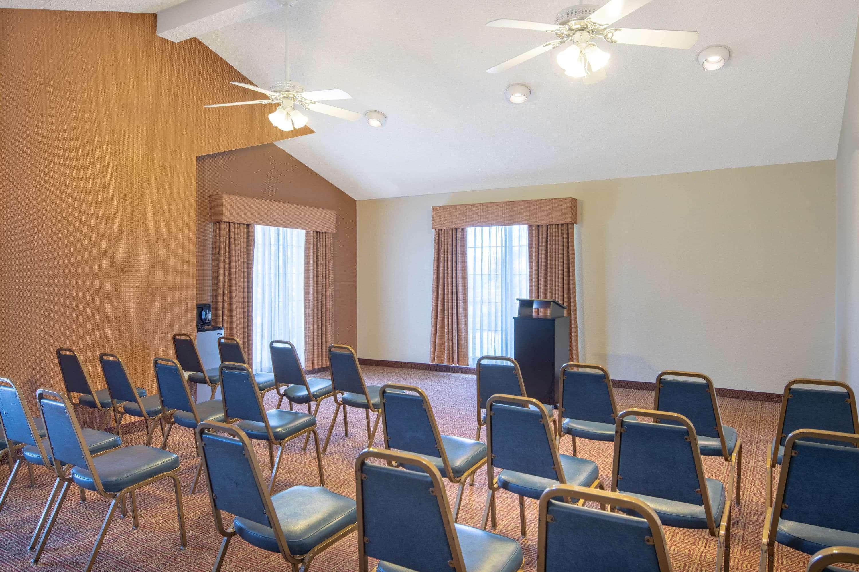 Budget Inn & Suite Atlanta Marietta Stadium Exterior foto